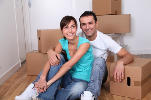 Flexible van removals for flats and small moves in Richmond